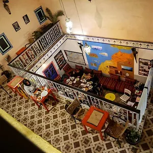  Auberge de jeunesse Kasbah Red Castel